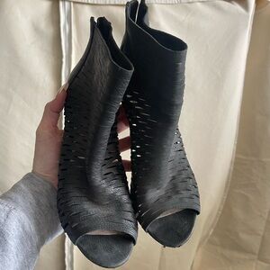 Vince Camuto black perforated zip heels